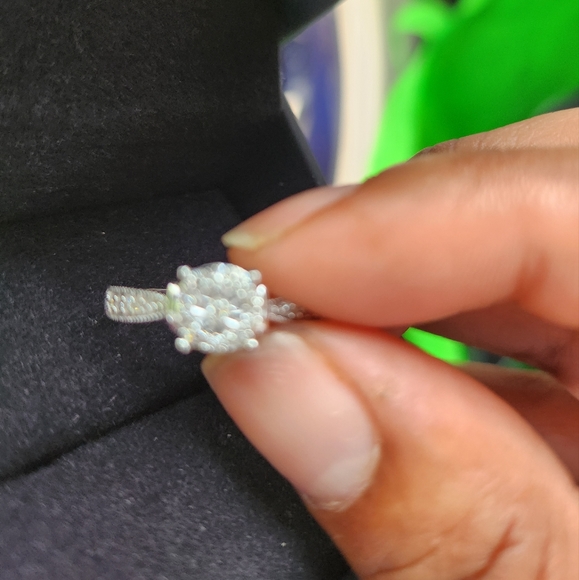 NWOT 1/5 CT. T.W. Diamond Frame Promise Ring in Sterling Silver - Picture 3 of 5